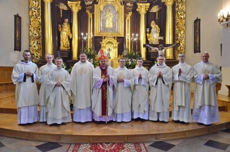 Vigningens sakrament för diakoner och präster hos Gråbröderna den 29 maj 2021, i Lódź, Polen.