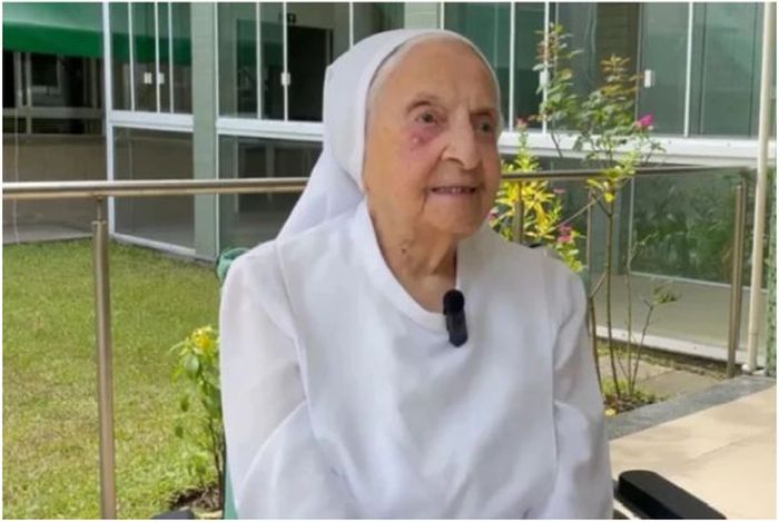 116-årig brasiliansk nunna är världens äldsta människa