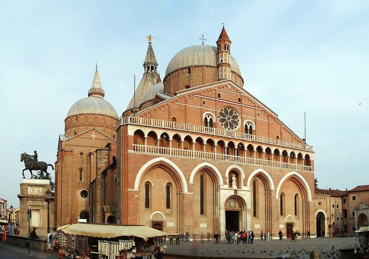 Sankt Antoniusbasilikan i Padua