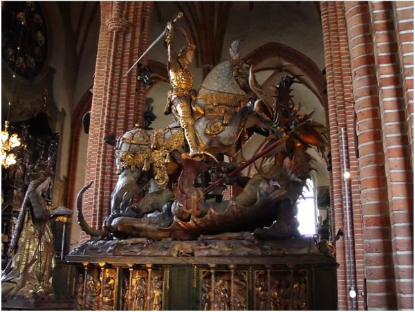 Bernt Notkes skulptur i Storkyrkan i Stockholm beställd av Sten Sture den äldre och installerad 1489.