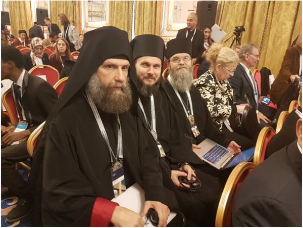 Patriarker, kardinaler, politiker och kristna från hela världen på den internationella konferensen om förföljelserna av de kristna