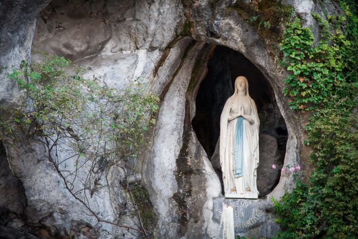 Vår Fru av Lourdes