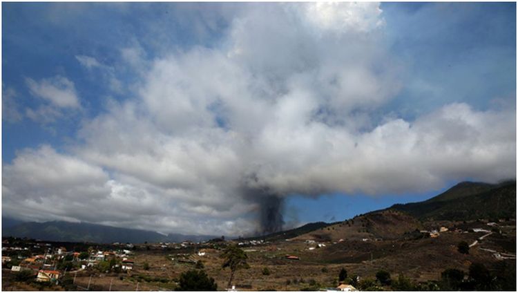 Vulkanutbrottet 2021 på La Palma, Karnarieöarna