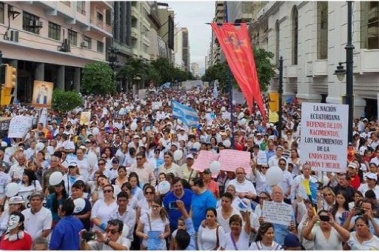 Marsch för Livet och Familjen i Ecuador den 22 juni 2019 (ACI Prensa/CNA)