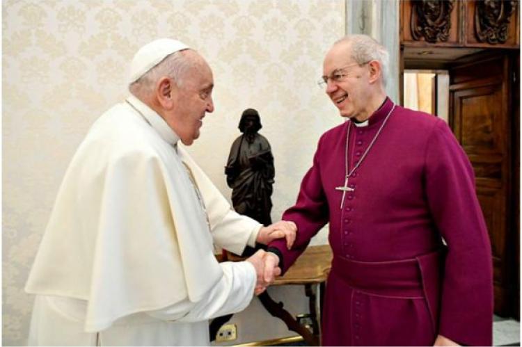 Påven Franciskus träffar Ärkebiskopen av Canterbury Justin Welby under audiensen den 25 januari 2024 i det Apostoliska palatset i Vatikanen